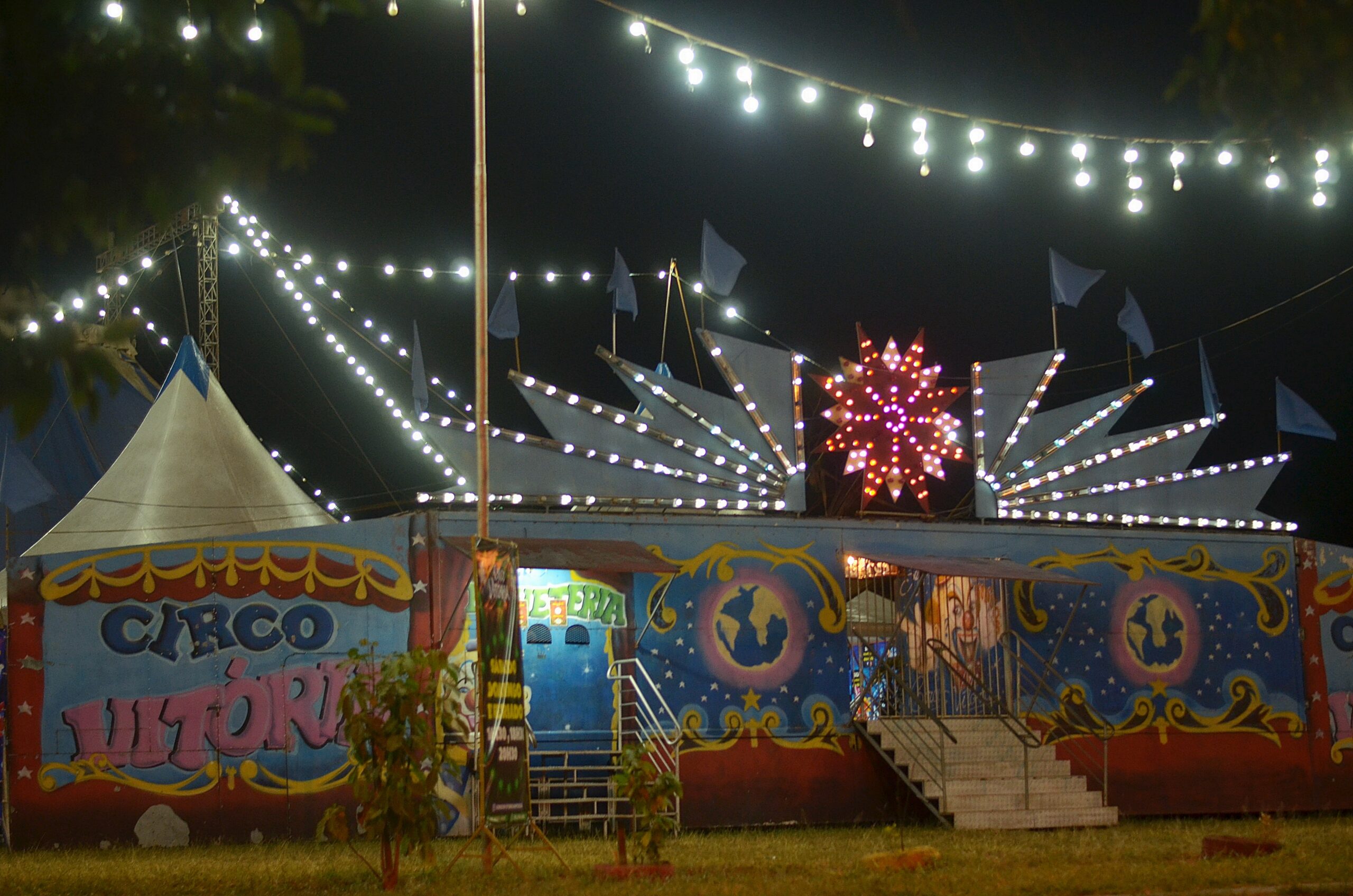 Projeto de Manutenção de Espaço do Circo Vitória leva aulas de circo para estudantes e comunidades